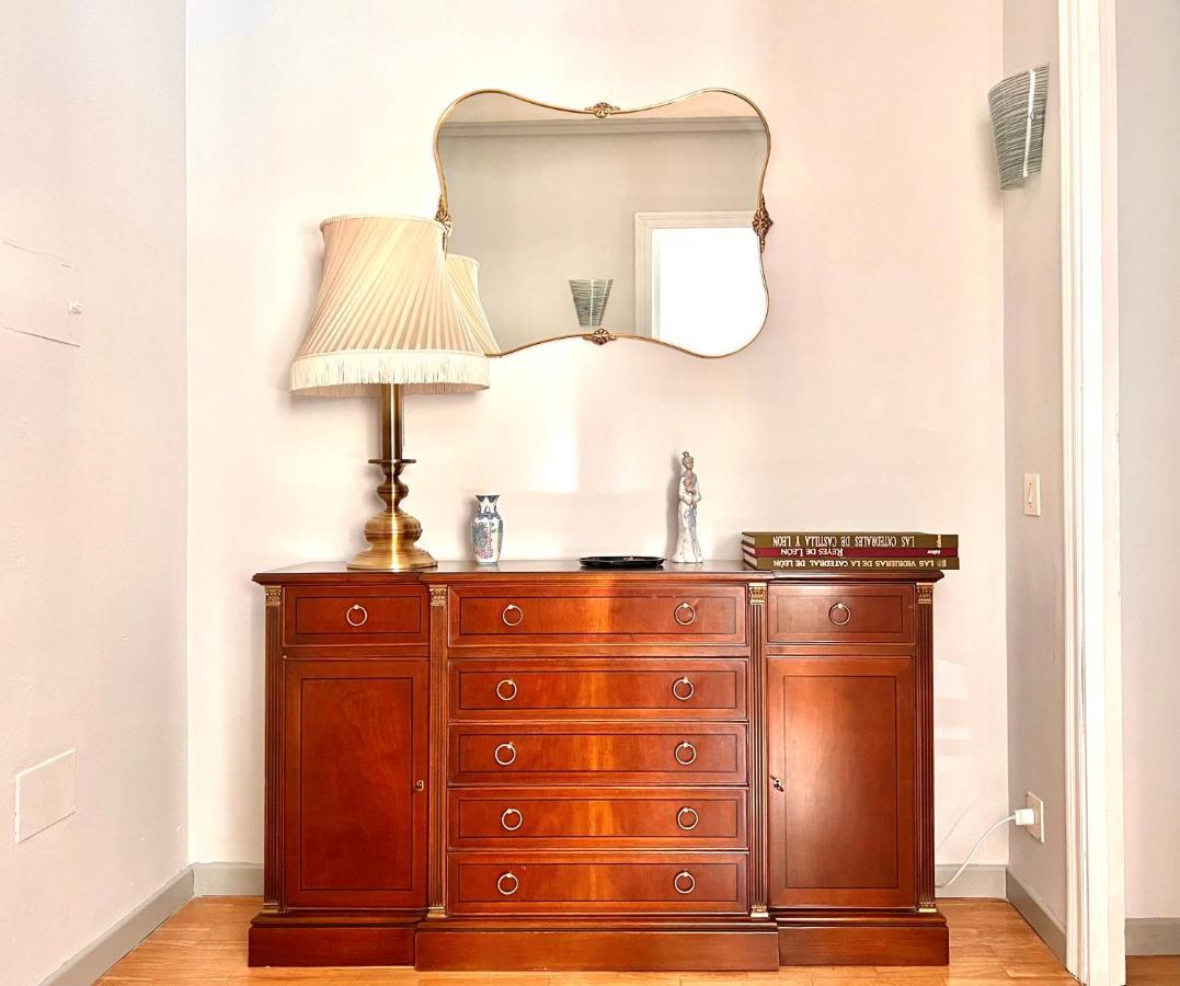 Appartement Housing Leon Santa Marina Extérieur photo